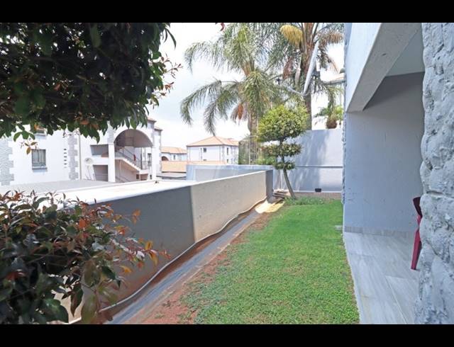 2 BEDROOM APARTMENT FOR SALE IN NORTHGATE